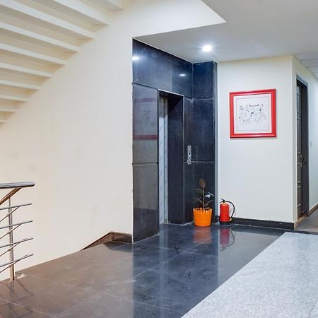 Hotel Noida Express Екстер'єр фото